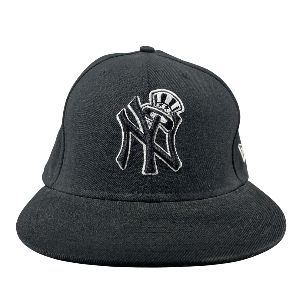 New York Yankees Hat Cap Fitted Mens 7 3/4 Black MLB Baseball New Era 59FIFTY